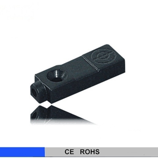 reed sensor magnetic switch applicable for position determination of pneumatic and/or hydraulic cylinder and piston pump D-SM2C