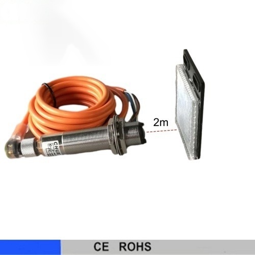 photoelectric sensor E18 with sensor connector